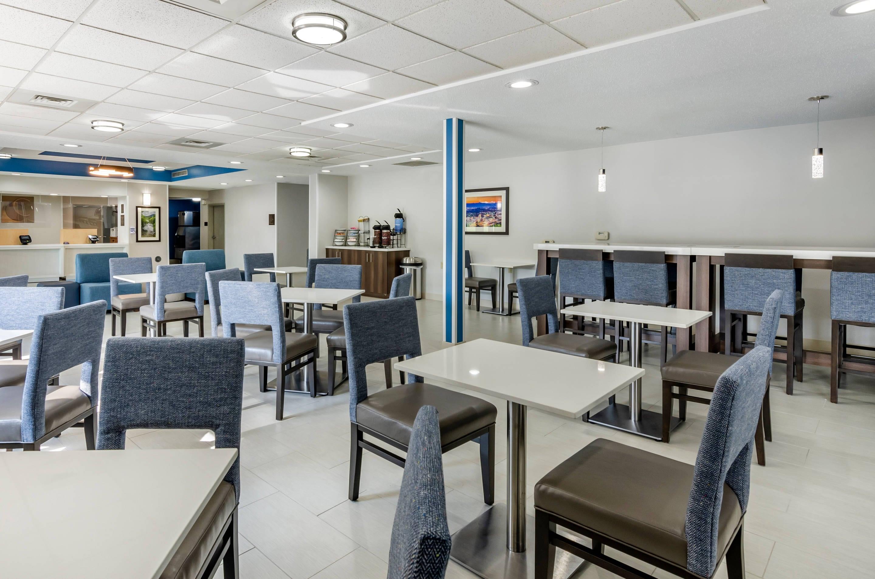 Breakfast bar