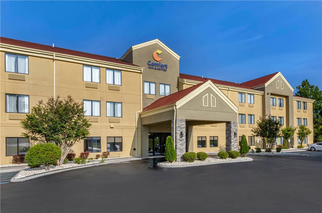 Comfort Inn & Suites