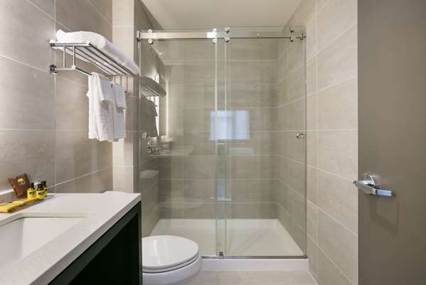  - Best Western Plus Executive Residency Bronx New York