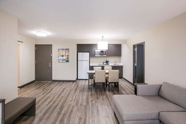  - Best Western Plus Executive Residency Bronx New York