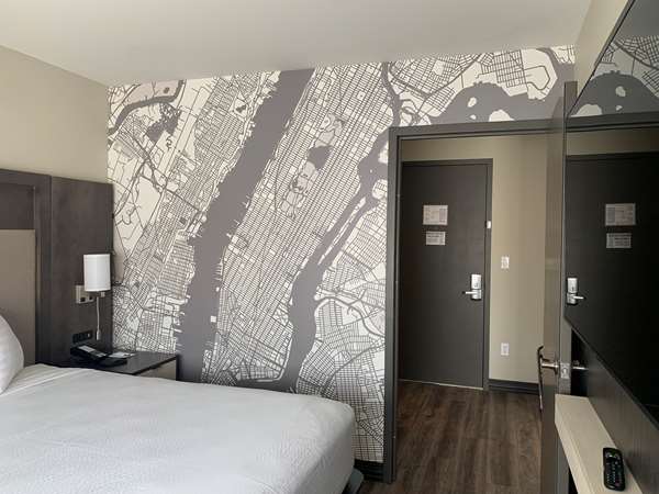 Suite - Best Western Plus Executive Residency Bronx New York