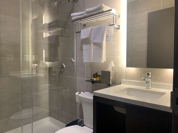  - Best Western Plus Executive Residency Bronx New York