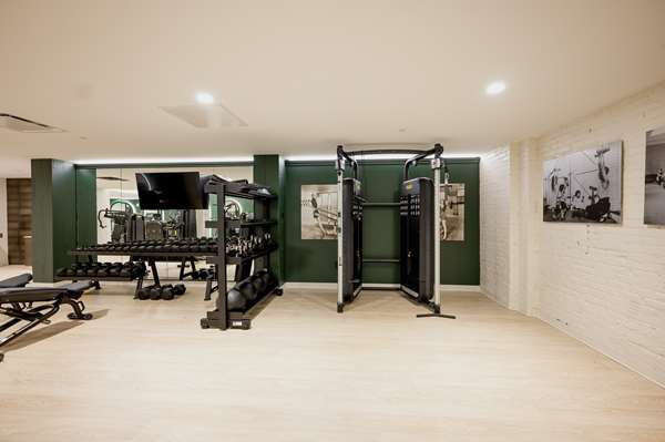 Fitness/ Exercise Room - Hotel Fort Des Moines