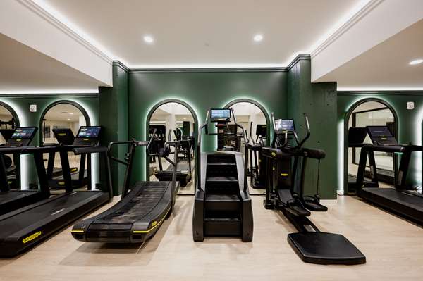 Fitness/ Exercise Room - Hotel Fort Des Moines