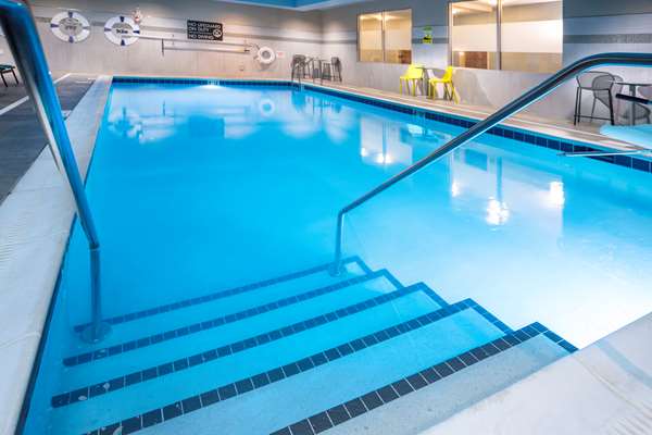 Pool - Home2 Suites by Hilton Mall of America Bloomington