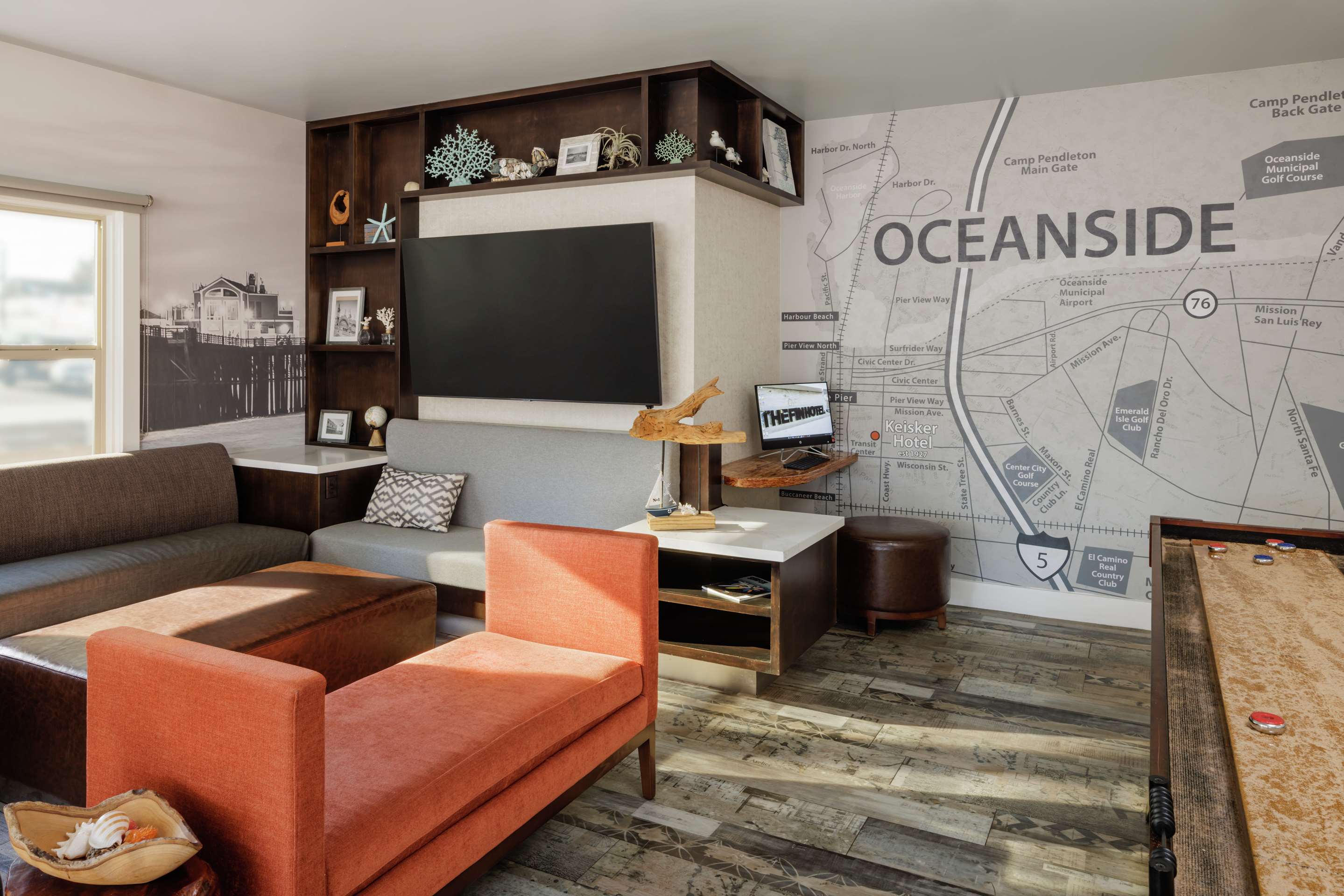 Lobby | The Fin Hotel, Tapestry Collection by Hilton