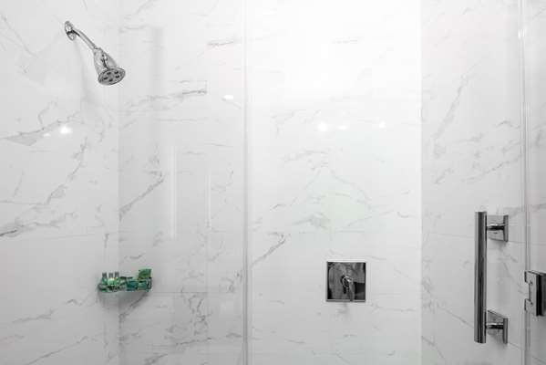  - Fin Hotel Oceanside