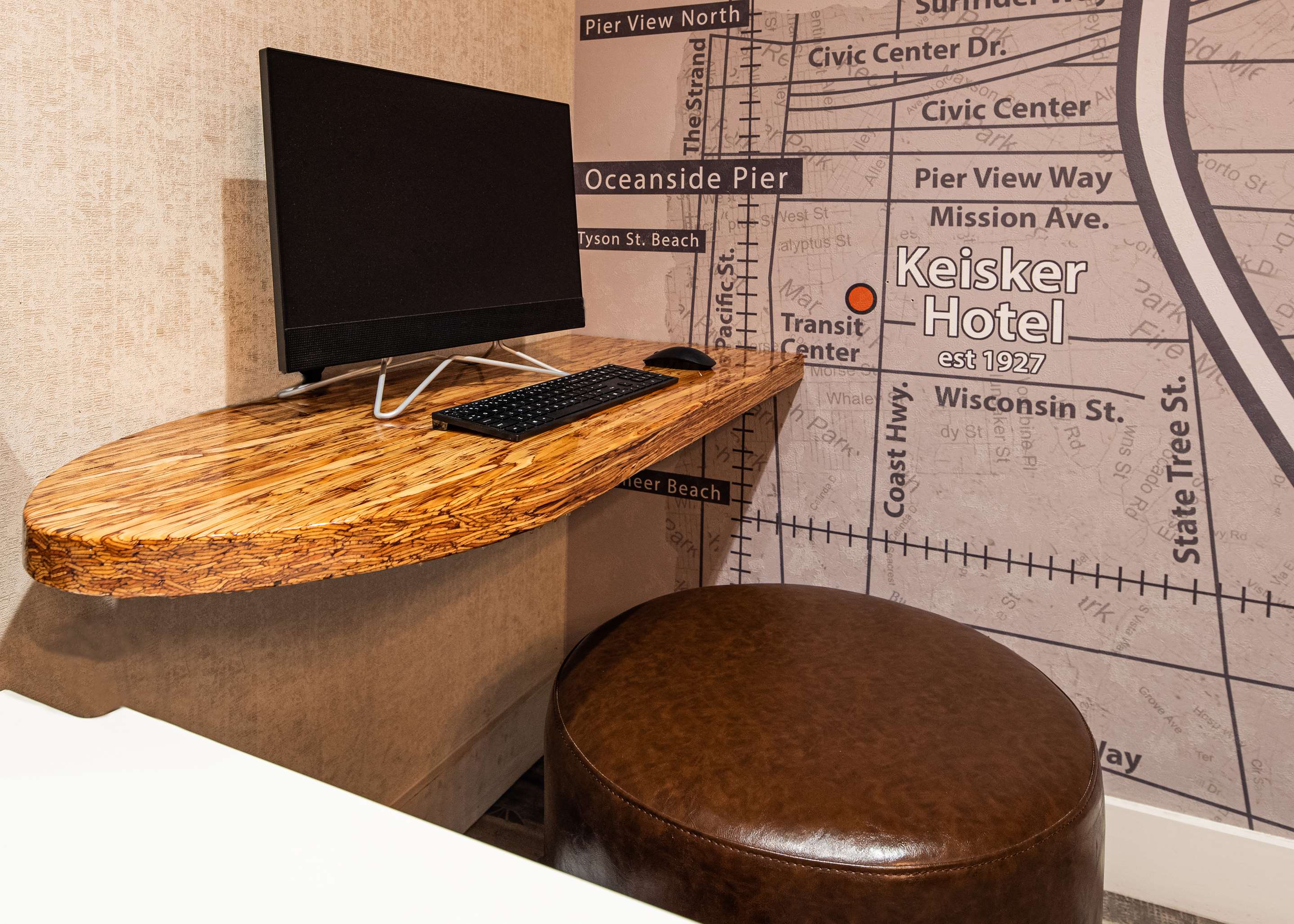 Business Center | The Fin Hotel, Tapestry Collection by Hilton