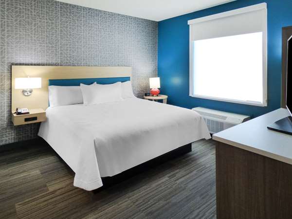  - Home2 Suites by Hilton Pine Forest Road Pensacola - I-10, Exit 7