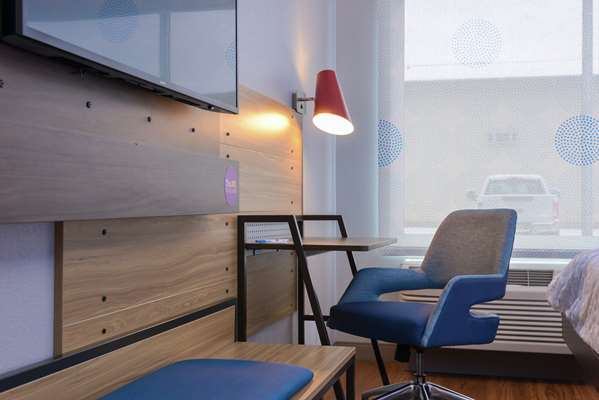  - Tru by Hilton Elkhart - I-80 & I-90, Exit 92