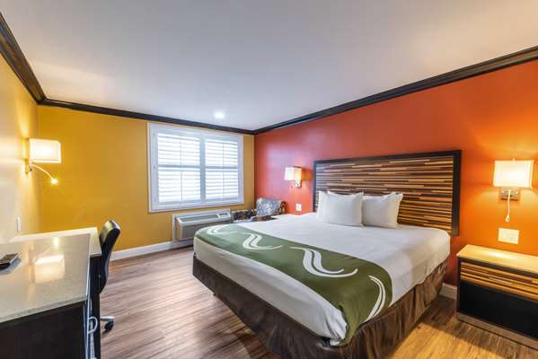  - Quality Inn & Suites Downtown Sacramento - I-5, Exit 520