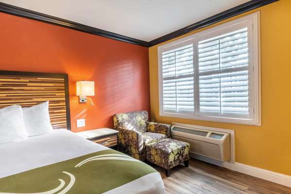  - Quality Inn & Suites Downtown Sacramento - I-5, Exit 520