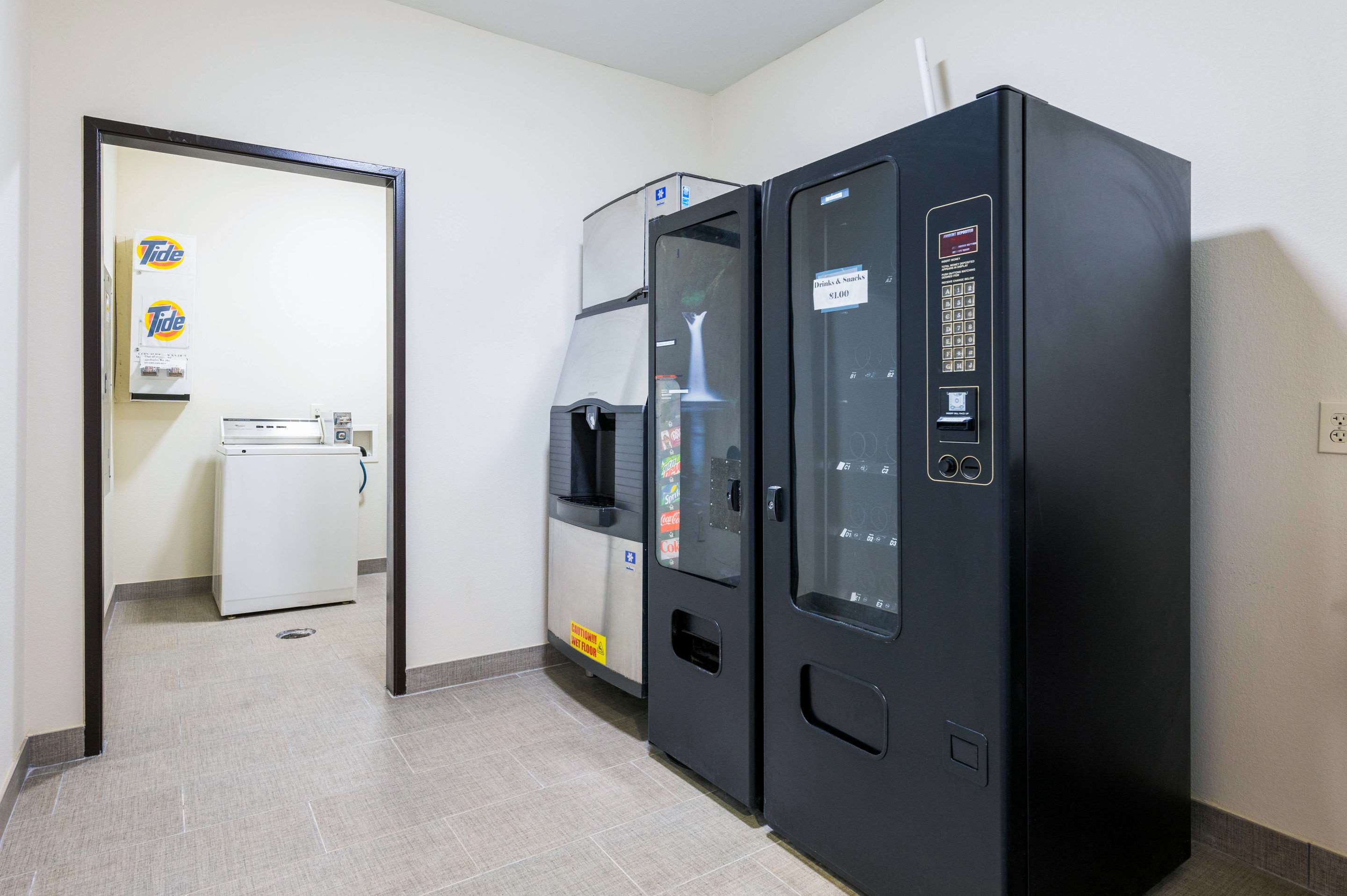 Hotel vending area
