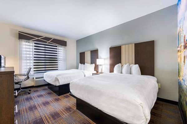  - Clarion Pointe Hotel Madison - I-565, Exit 9