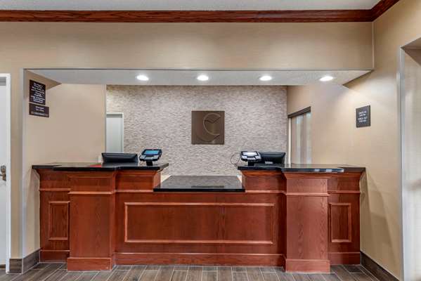  - Comfort Inn & Suites Middletown - I-75, Exit 32