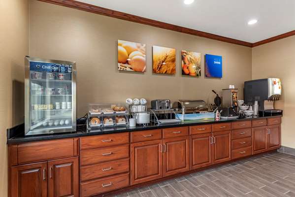 Amenities - Comfort Inn & Suites Middletown - I-75, Exit 32