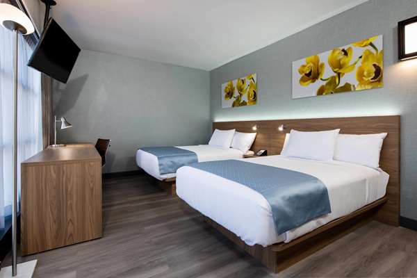  - Wingate by Wyndham Hotel Long Island City