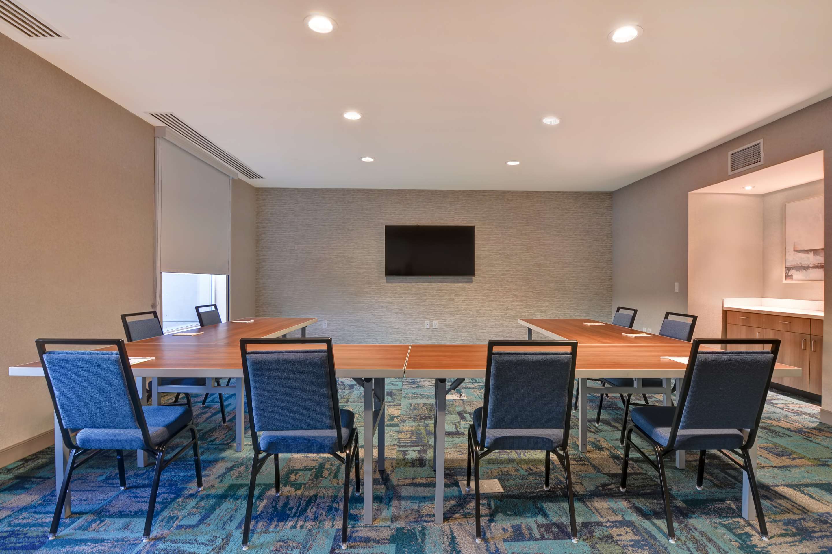 Meeting Room | Home2 Suites by Hilton Williston Burlington, VT
