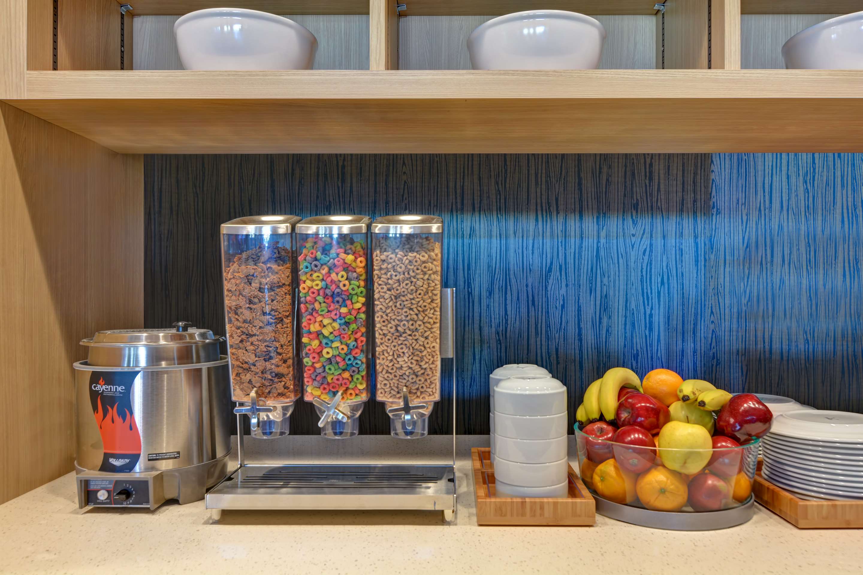 Breakfast Area | Home2 Suites by Hilton Williston Burlington, VT