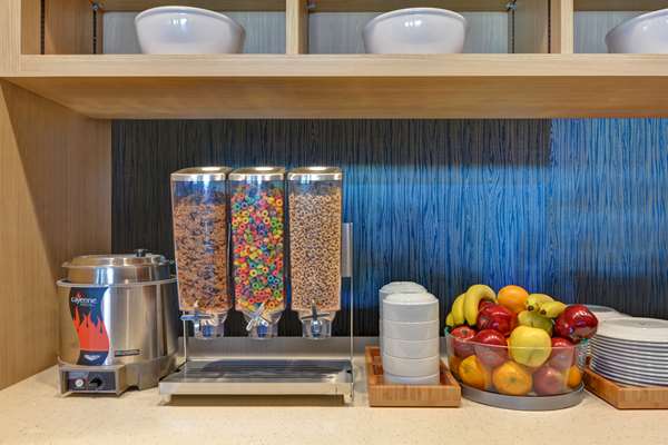 Amenities - Home2 Suites by Hilton Williston