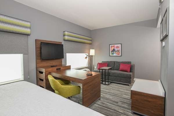  - Hampton Inn & Suites West Chester - I-75, Exit 24