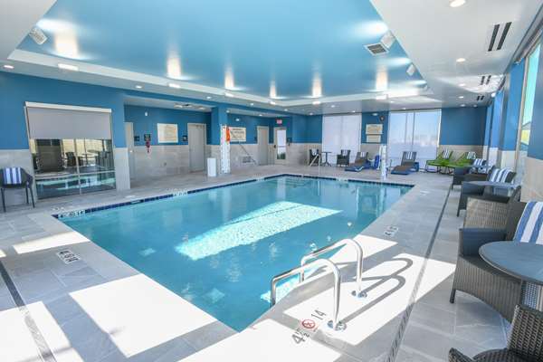 Pool - Hampton Inn & Suites West Chester - I-75, Exit 24