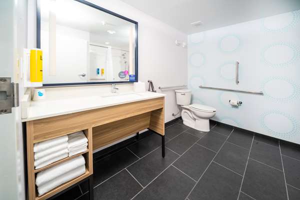  - Tru by Hilton Hotel Mall of America Bloomington