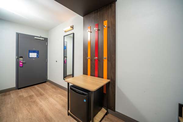  - Tru by Hilton Hotel Mall of America Bloomington