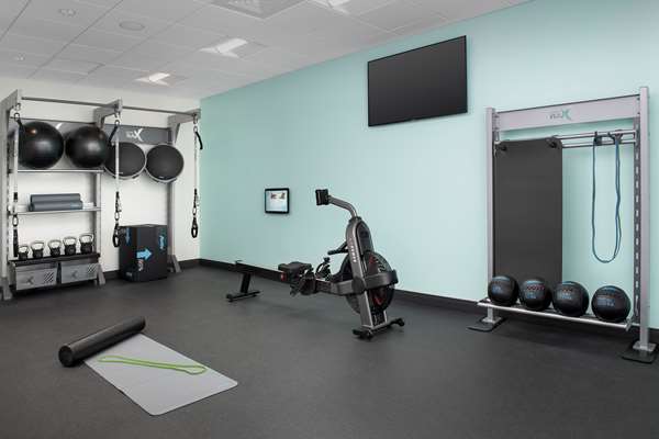 Fitness/ Exercise Room - Tru by Hilton Hotel Convention Center Area Orlando - I-4, Exit 72