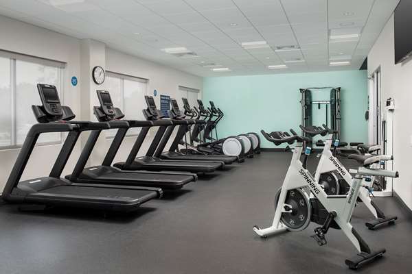 Fitness/ Exercise Room - Tru by Hilton Hotel Convention Center Area Orlando - I-4, Exit 72