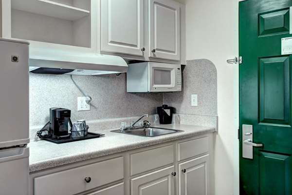 Suite - Suburban Extended Stay Hotel Westminster - I-25, Exit 223