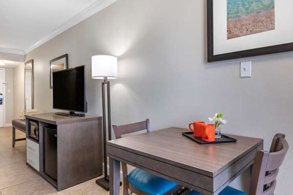  - Comfort Inn Daytona Beach