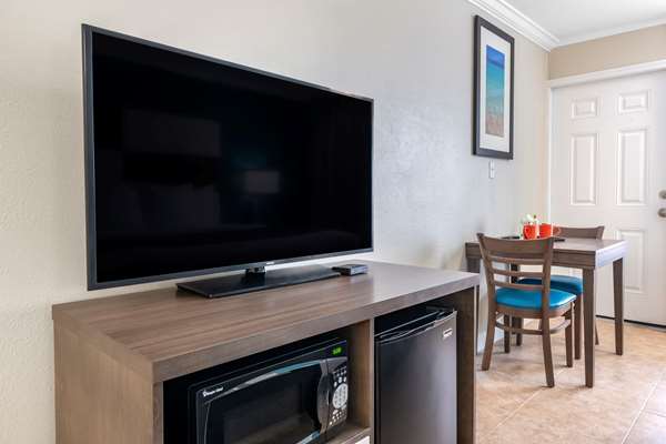  - Comfort Inn Daytona Beach