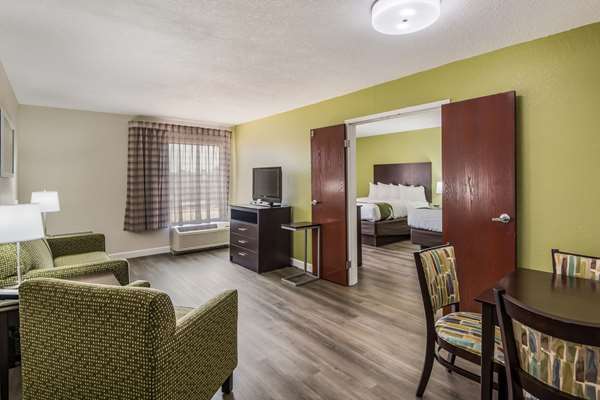 Suite - Quality Inn & Suites Quincy