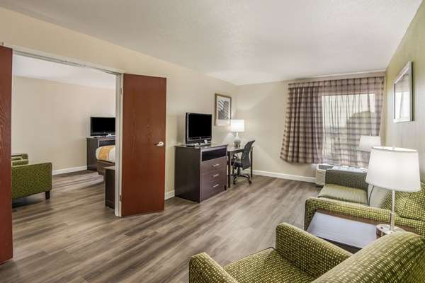 Suite - Quality Inn & Suites Quincy