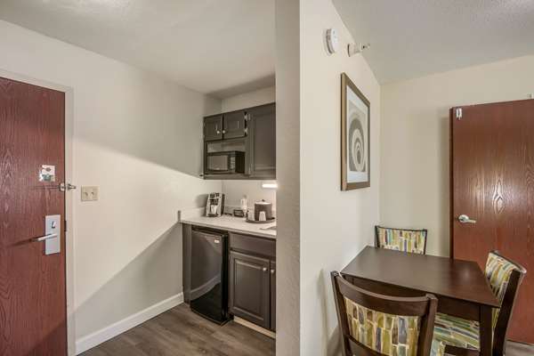 Suite - Quality Inn & Suites Quincy