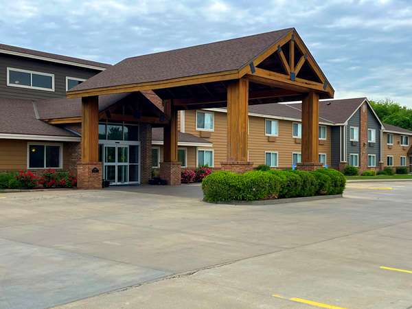 Exterior view - Quality Inn Atchison
