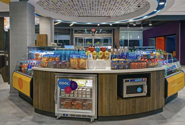 Restaurant - Tru by Hilton Hotel Airport Austin