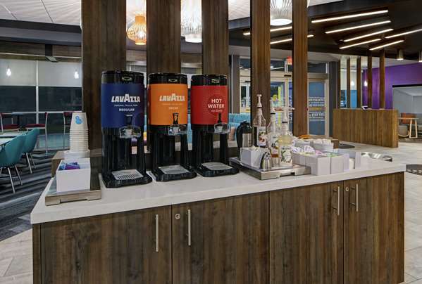 Restaurant - Tru by Hilton Hotel Airport Austin