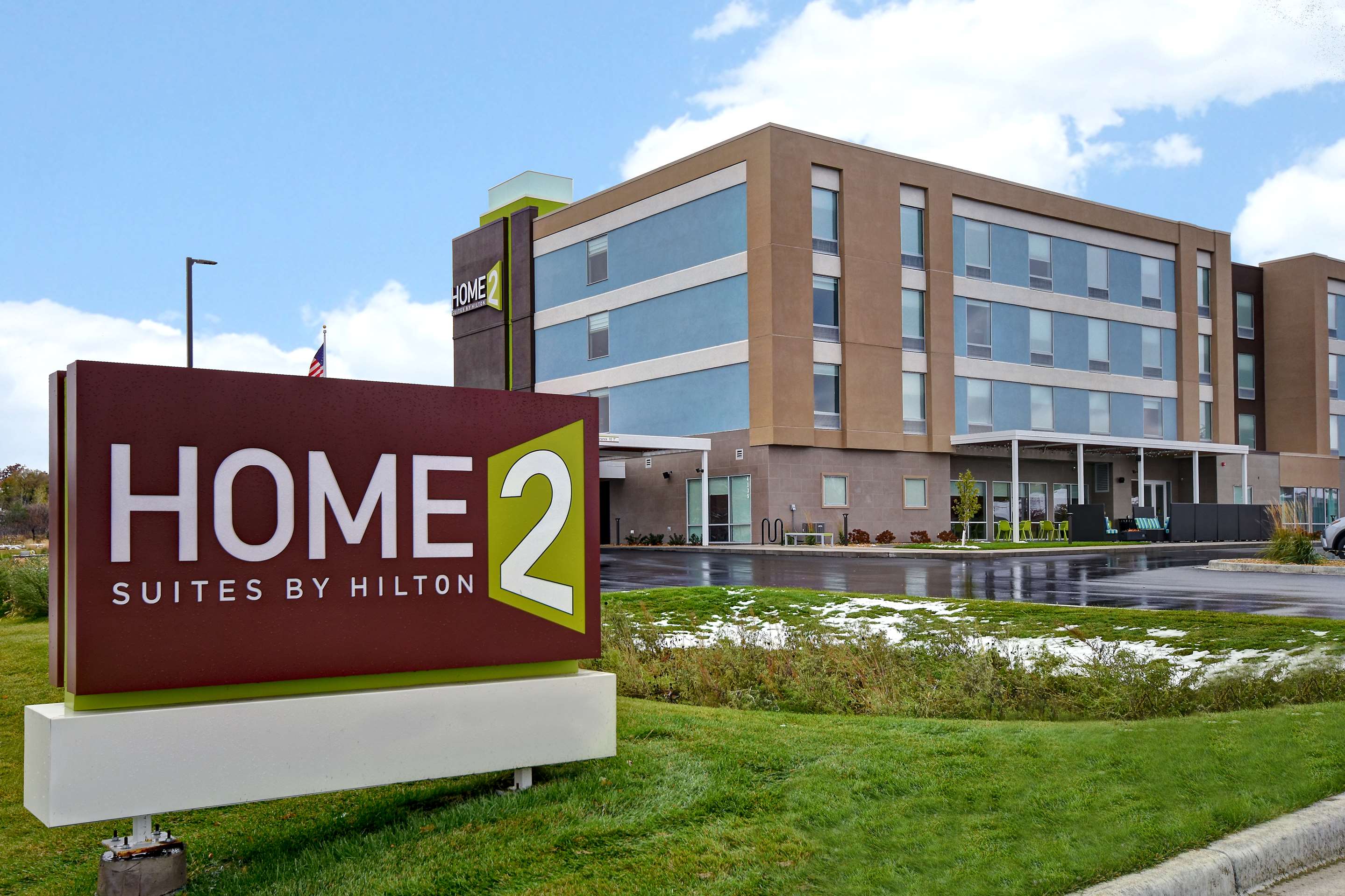 Exterior | Home2 Suites Eau Claire South, Wi