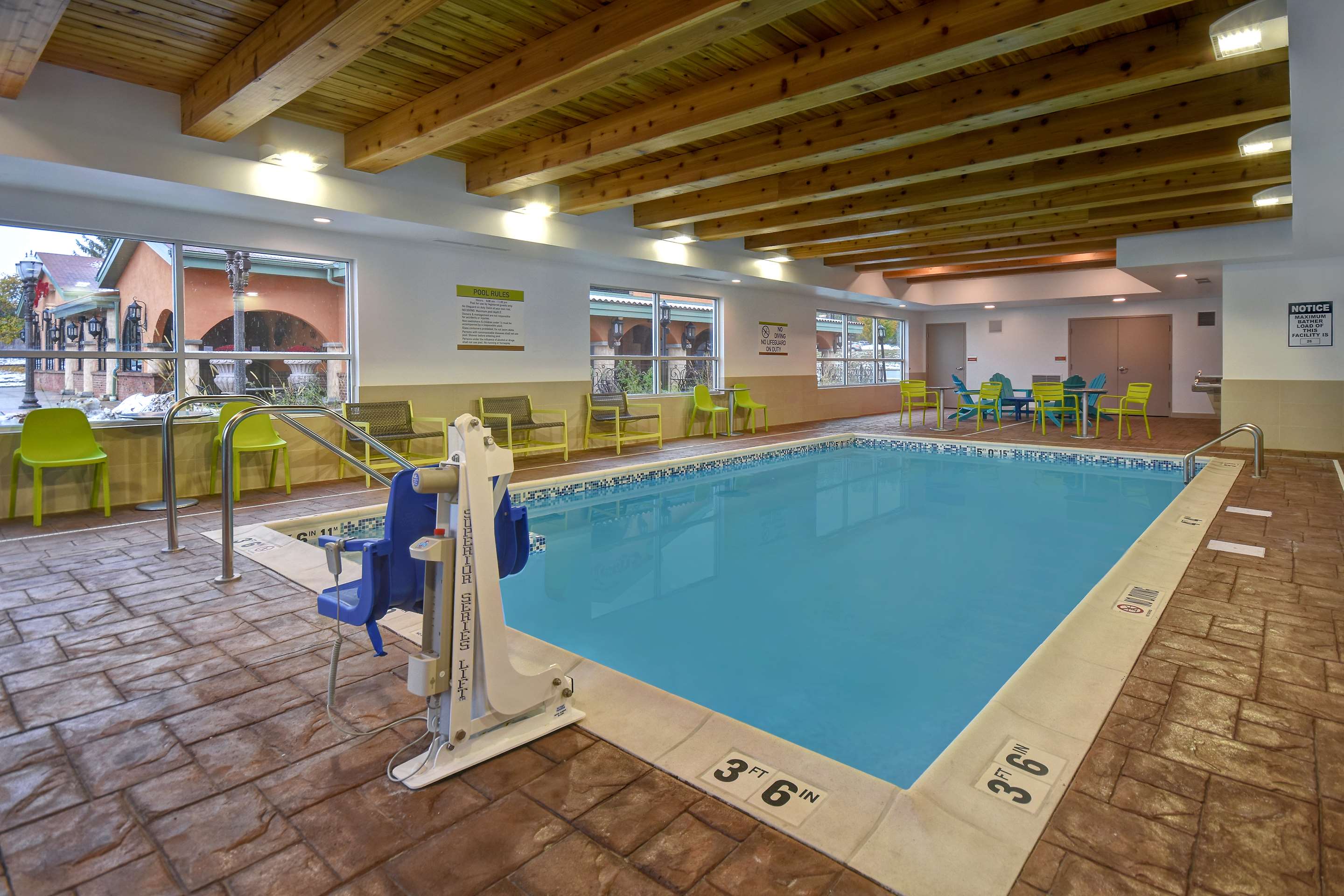 Pool | Home2 Suites Eau Claire South, Wi