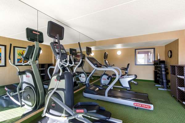 Fitness/ Exercise Room - SureStay Plus Hotel by Best Western Scottsdale