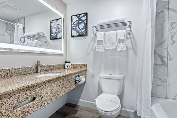  - Fountain Park Hotel