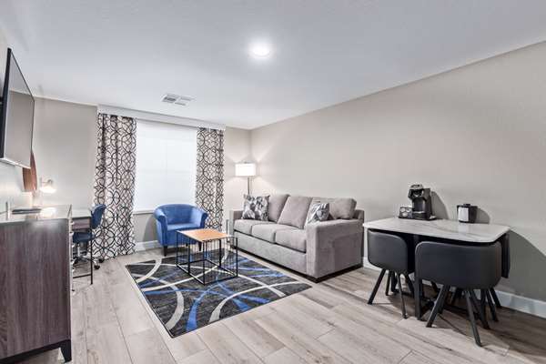  - Fountain Park Hotel