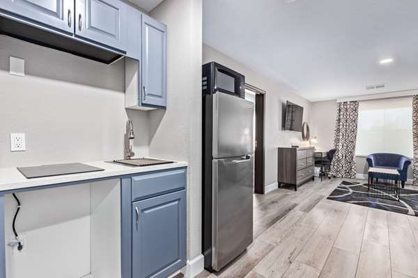  - Fountain Park Hotel