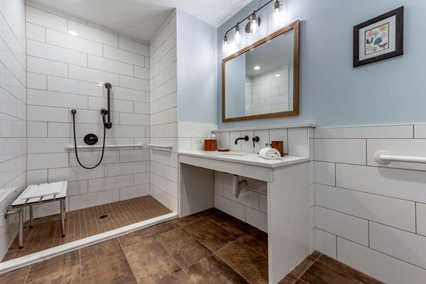 Suite - Cranberry Hotel Morgantown