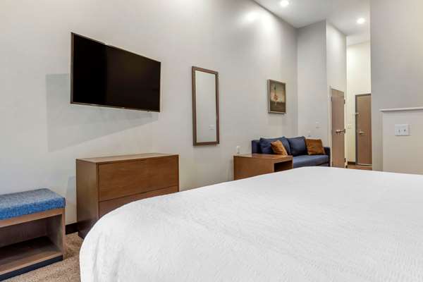  - Cranberry Hotel Morgantown