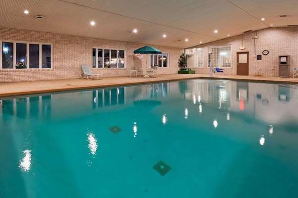 Pool - Days Inn Whitmore Lake