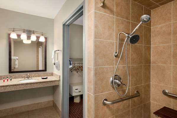  - Days Inn Whitmore Lake