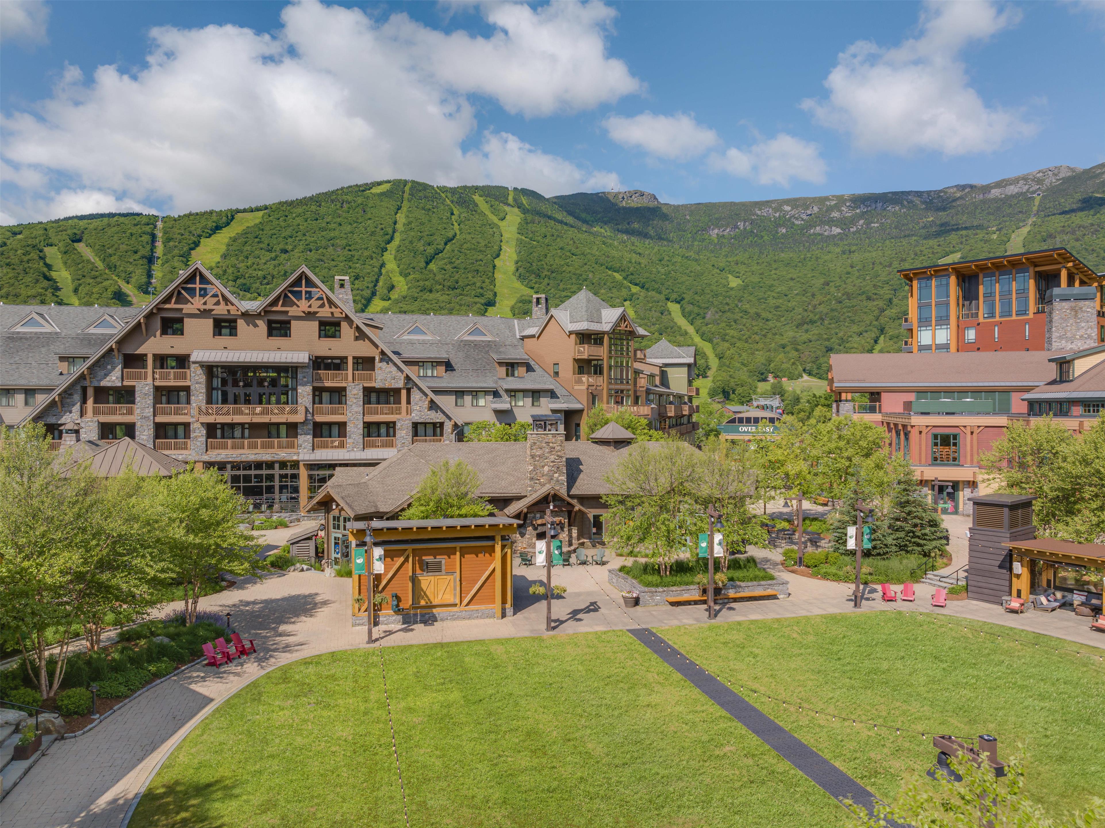 Exterior | The Lodge at Spruce Peak, a Destination by Hyatt Residence